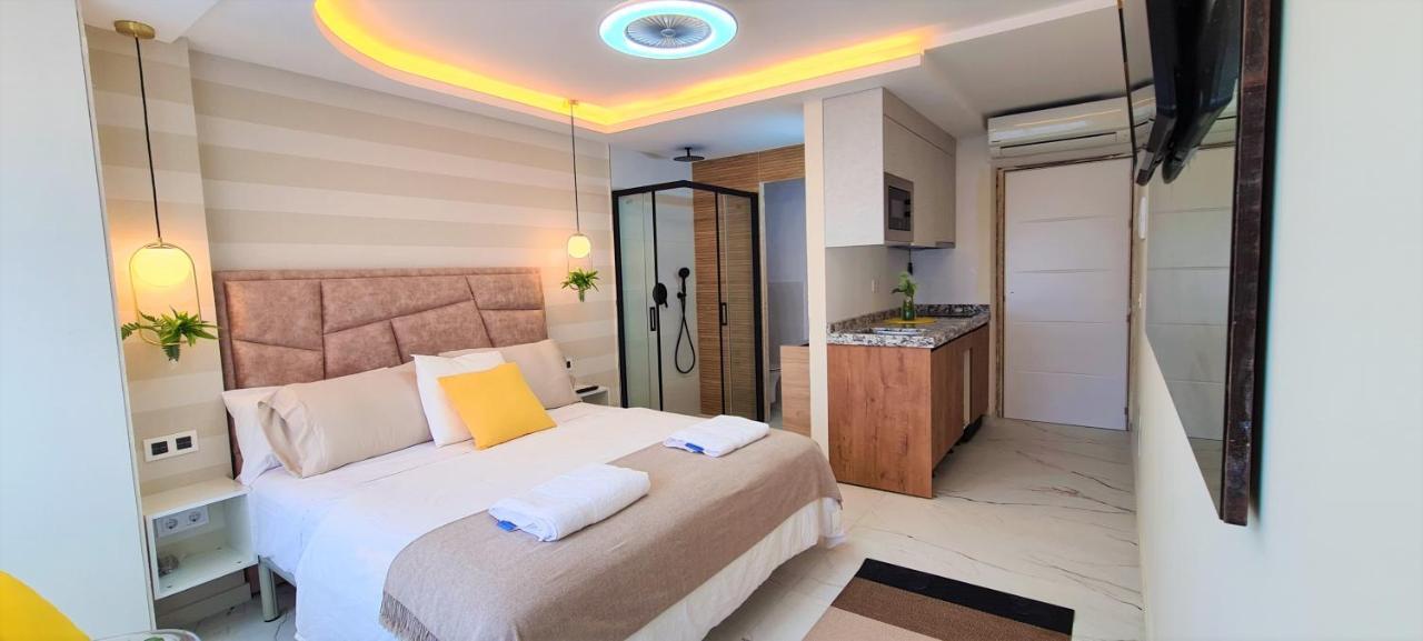 Estepona Rada Beach Abc Apartments & Estudios A Buitenkant foto